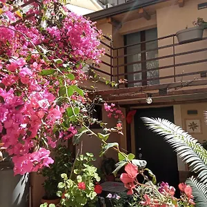 Mizzicahome Solemare Maison d'hôtes