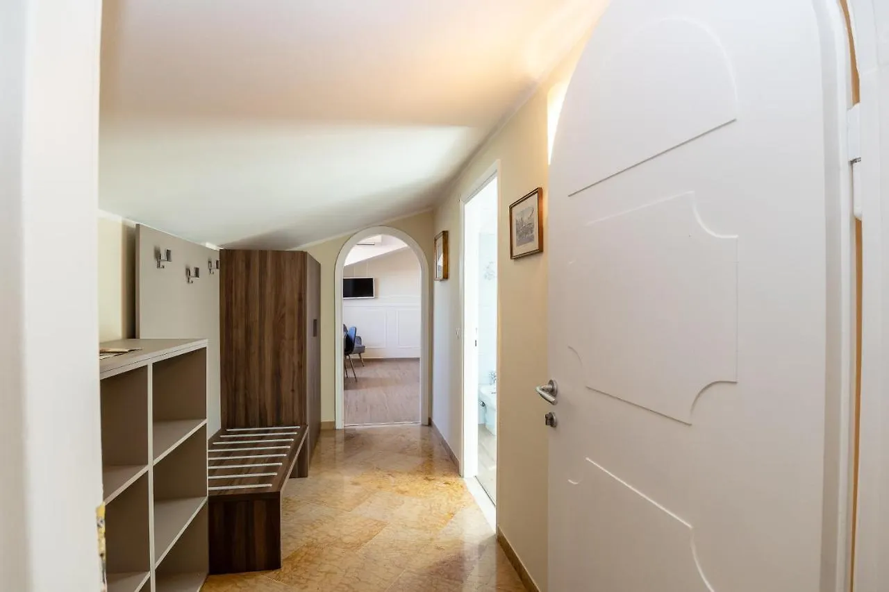 Scaligero Rooms Verona 2*,  Italia