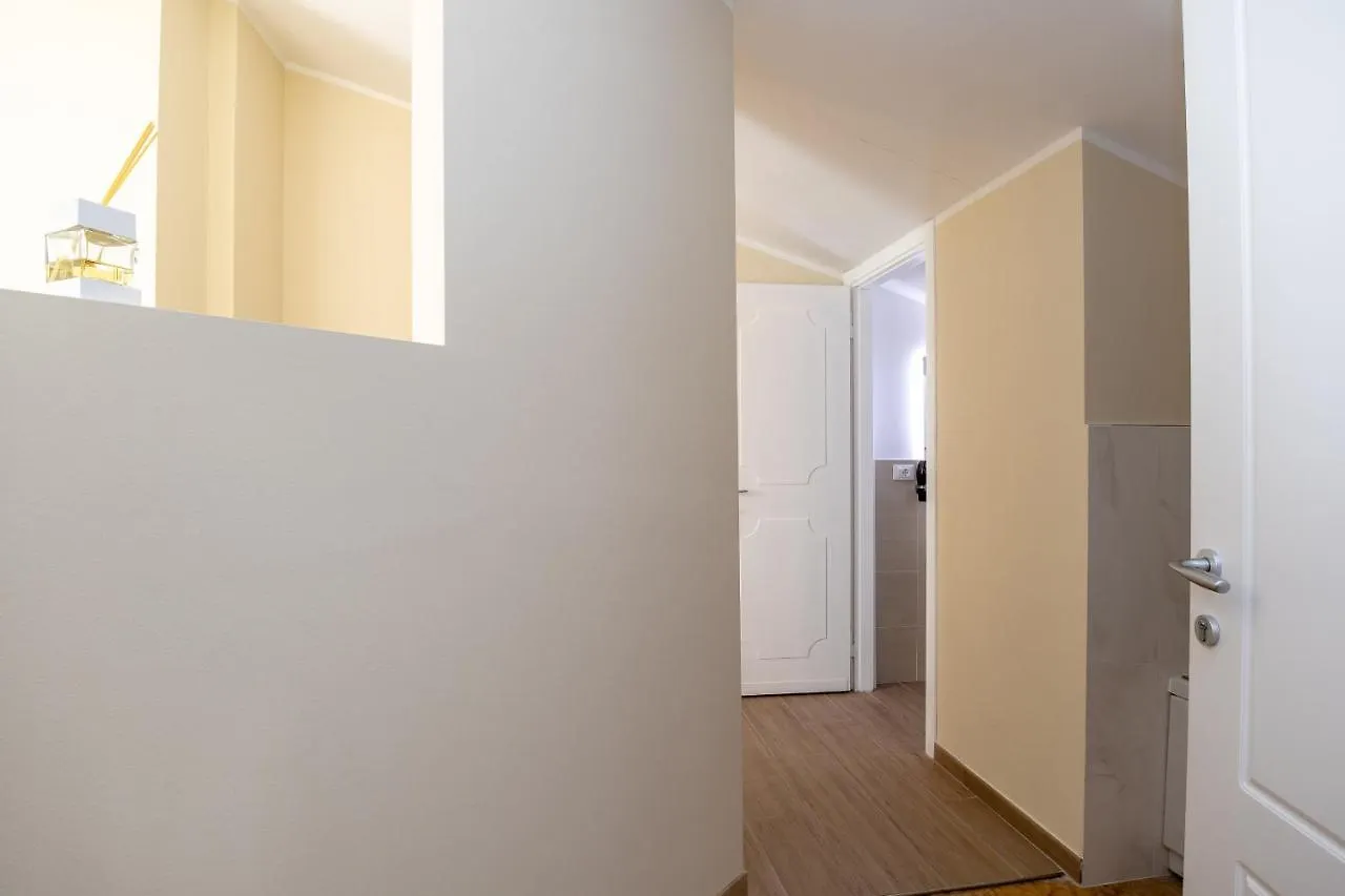 Scaligero Rooms Verona 2*,  Italy