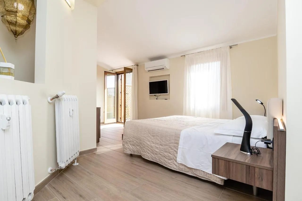 ** Guest house Scaligero Rooms Verona Italy